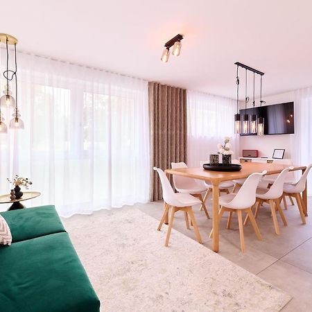 Xzllenz - 4 Schlafzimmer, Zentral, Parken, U-Bahn, 2 Baeder, 4 Smart-Tv, Optional Einzelbett Nürnberg Exterior foto